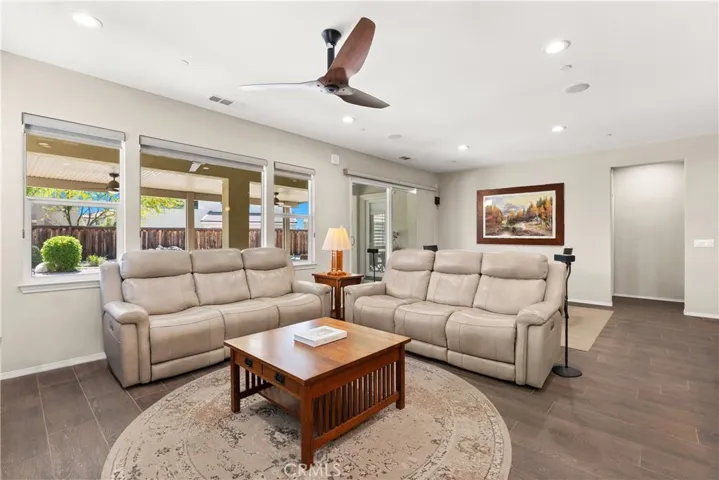 29489 Breezeway Court, Menifee, California 92585