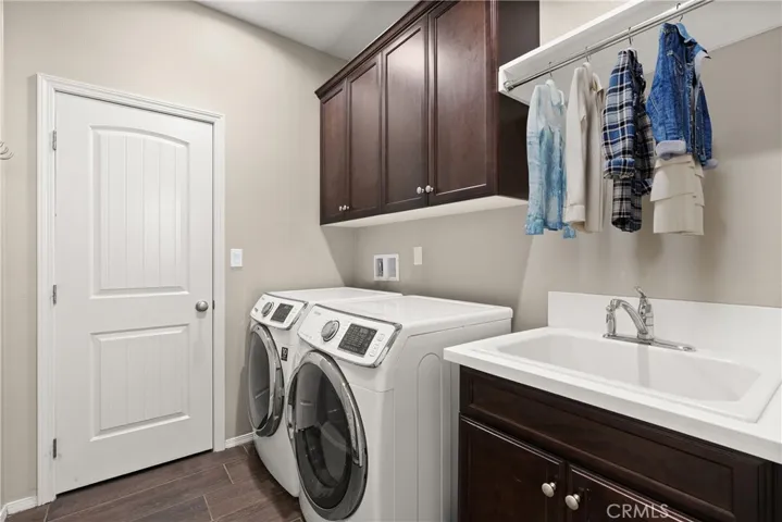 29489 Breezeway Court, Menifee, California 92585
