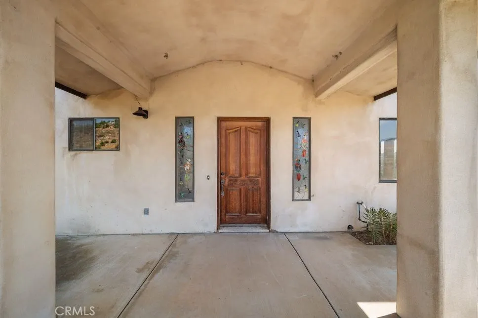 879 Stewart Canyon Road, Fallbrook, California 92028 home-pic-4