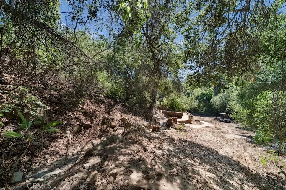 879 Stewart Canyon Road, Fallbrook, California 92028 home-pic-62