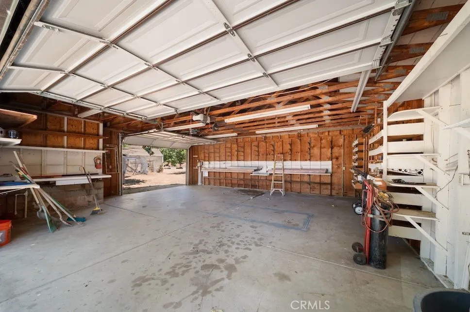 879 Stewart Canyon Road, Fallbrook, California 92028 home-pic-45