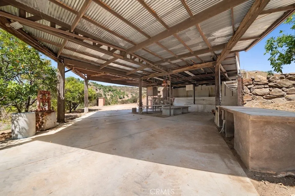 879 Stewart Canyon Road, Fallbrook, California 92028 home-pic-52