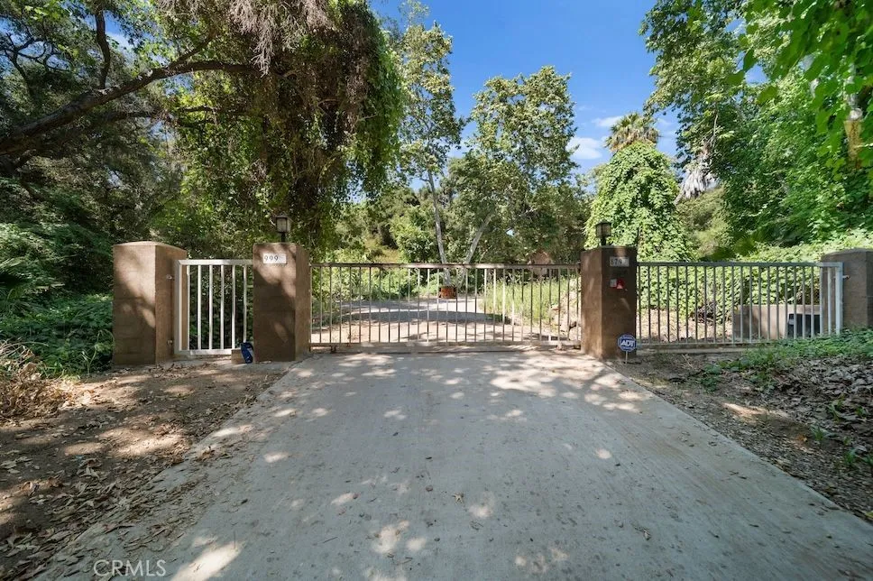 879 Stewart Canyon Road, Fallbrook, California 92028 home-pic-73