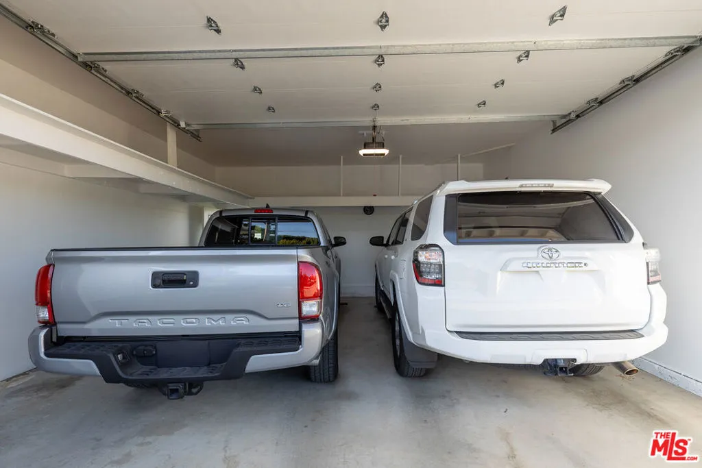 1 Saddlehorn Lane, Rolling Hills Estates, California 90274 home-pic-36