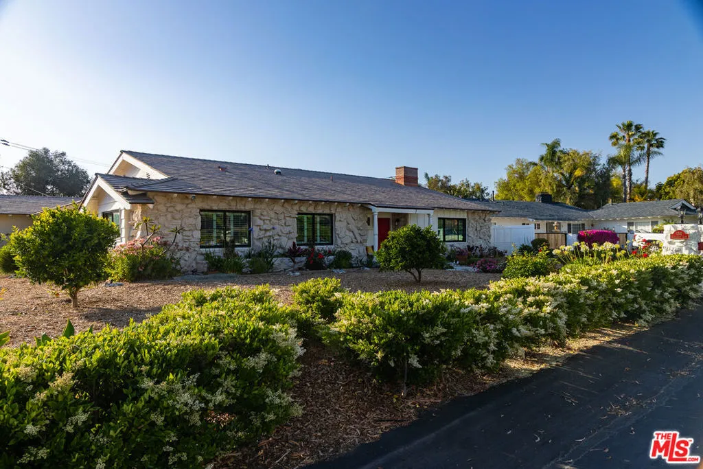 1 Saddlehorn Lane, Rolling Hills Estates, California 90274 home-pic-34