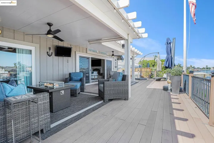 737 Willow Lake Rd, Discovery Bay, California 94505
