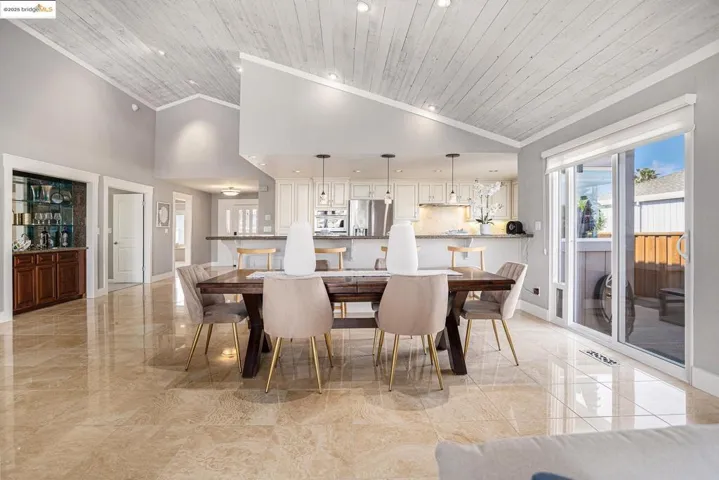 737 Willow Lake Rd, Discovery Bay, California 94505