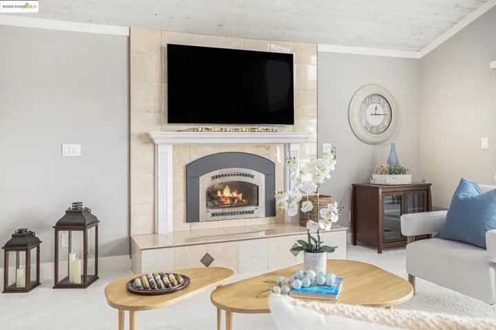 737 Willow Lake Rd, Discovery Bay, California 94505