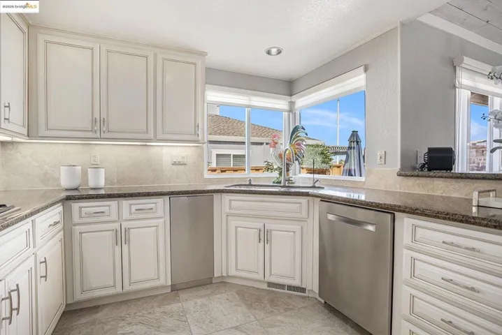 737 Willow Lake Rd, Discovery Bay, California 94505