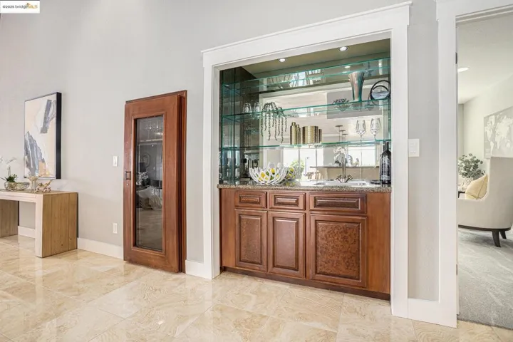 737 Willow Lake Rd, Discovery Bay, California 94505