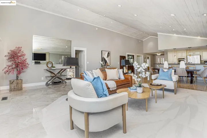 737 Willow Lake Rd, Discovery Bay, California 94505