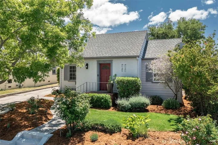 1443 Iris Street, San Luis Obispo, California 93401