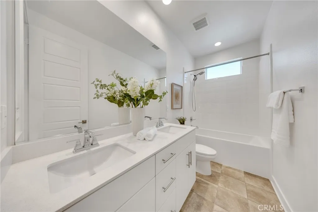 251 Tank, Irvine, California 92618 home-pic-54