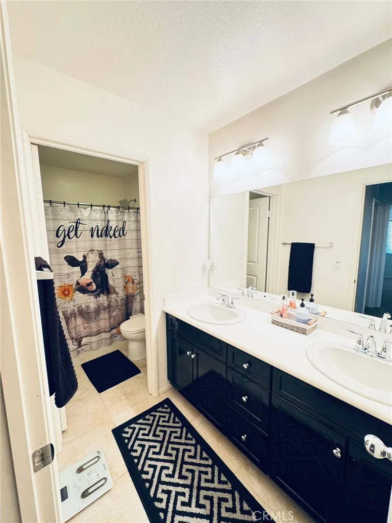 4772 Marrieta Street, Jurupa Valley, California 91752 home-pic-35