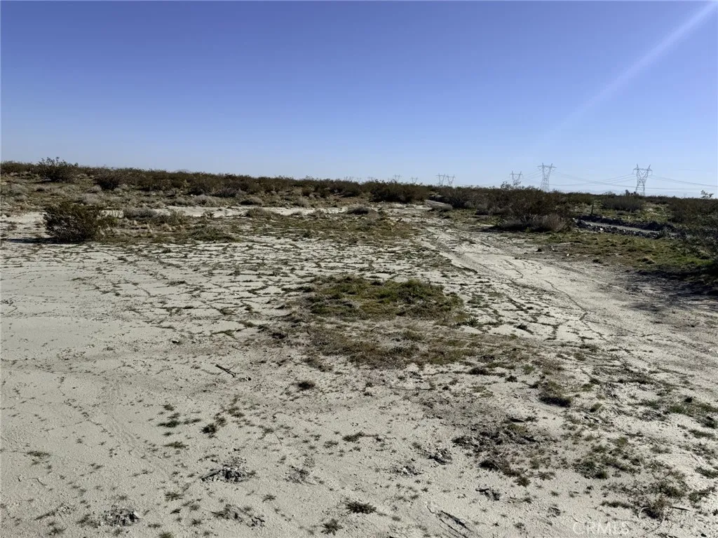 0 Holly St, Phelan, California 92371 — photo 5