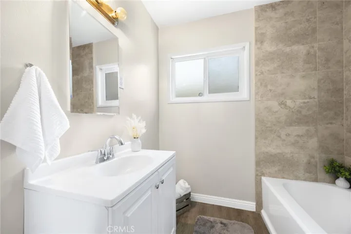 9246 Tarryton Avenue, Whittier, California 90605