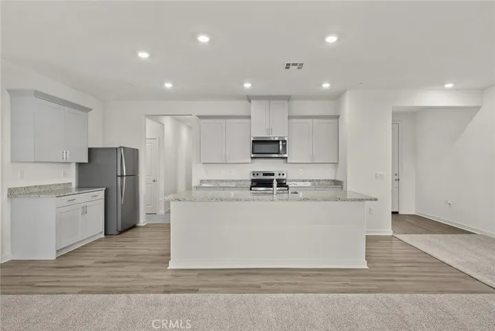 817 Longhorn Drive, San Jacinto, California 92582