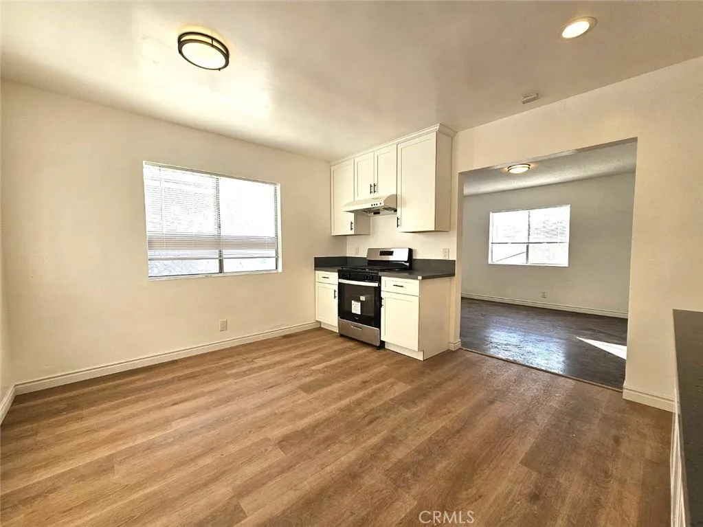 1335 W 11th Street, Pomona, California 91766 home-pic-48