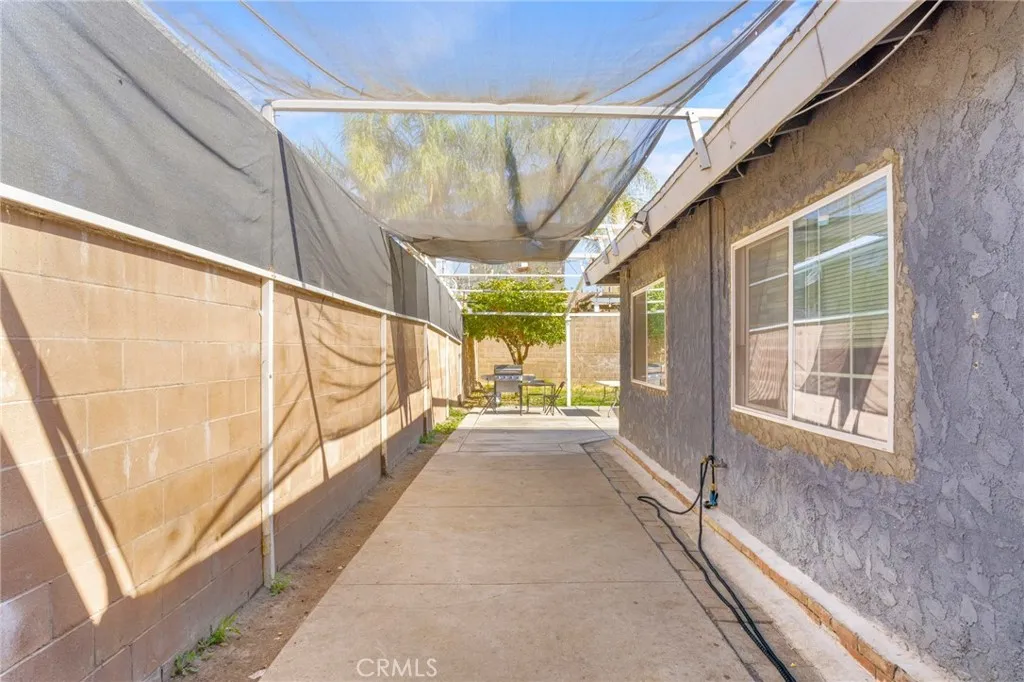 1335 W 11th Street, Pomona, California 91766 home-pic-9