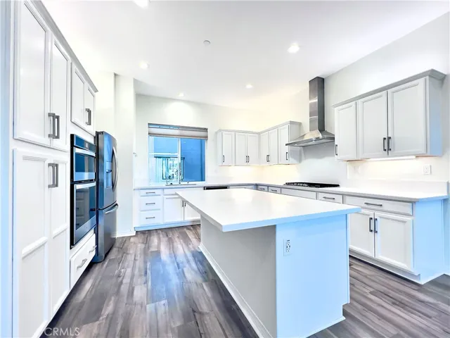 Kitchen with island