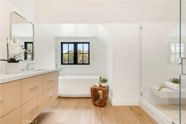 BEDROOM 32 EN-SUITE BATH WITH WALK IN SHOWER AND SEPARATE BATH