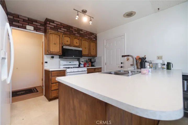 8529 Brunswick Avenue, Riverside, California 92504