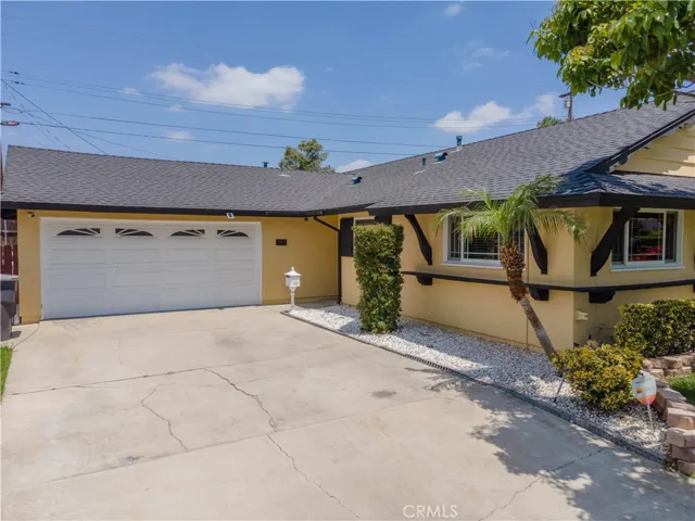 8529 Brunswick Avenue, Riverside, California 92504