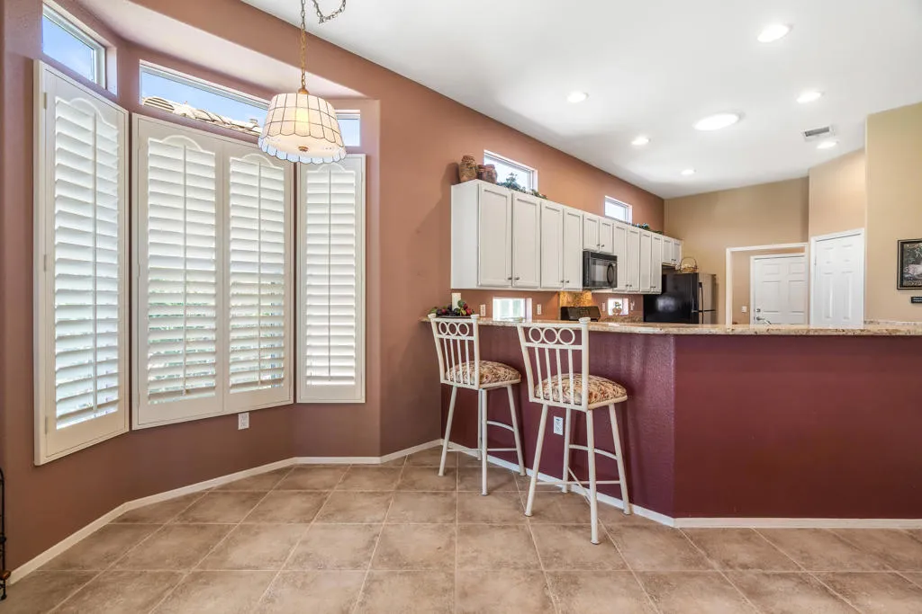 80435 Muirfield Drive, Indio, California 92201 home-pic-18