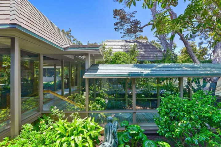 CUSTOM COPPER ROOF