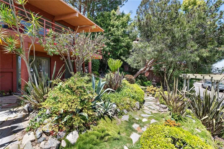 28751 Top Of The World Drive, Laguna Beach, California 92651