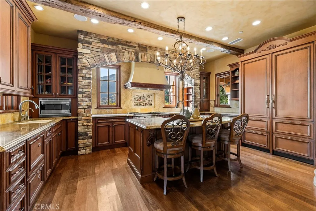 367 Monterey Pines Drive, Arcadia, California 91006 home-pic-16