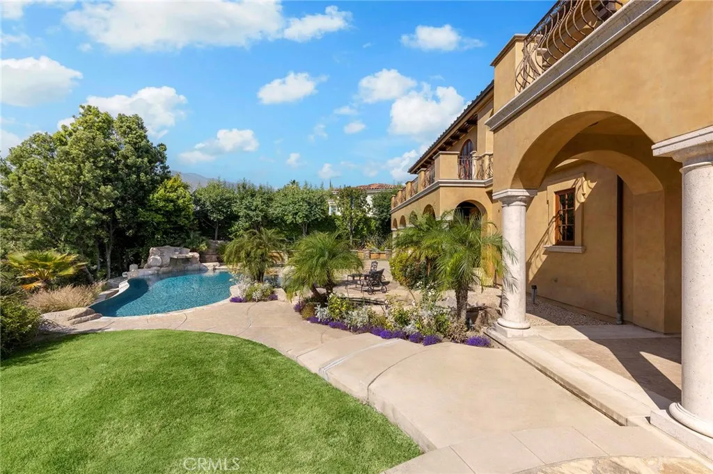 367 Monterey Pines Drive, Arcadia, California 91006 home-pic-69