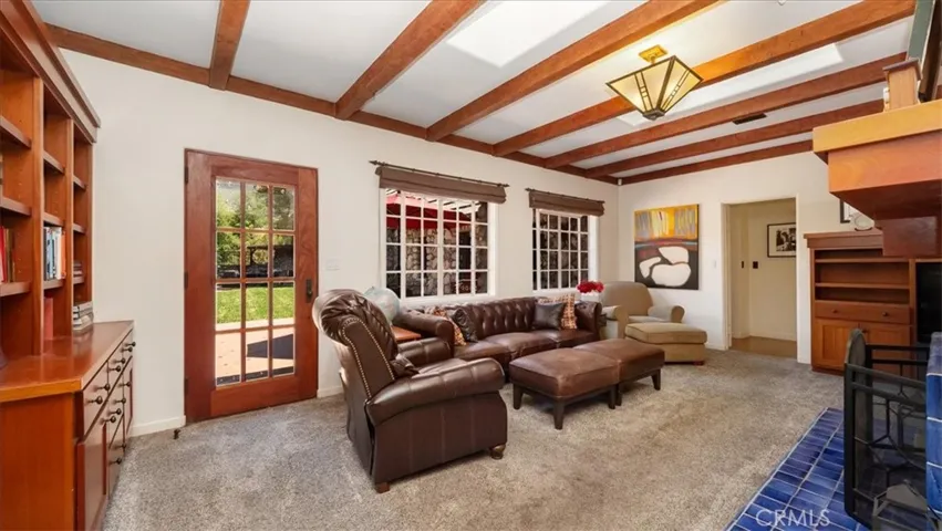 2304 Rosedale Curve, Upland, California 91784