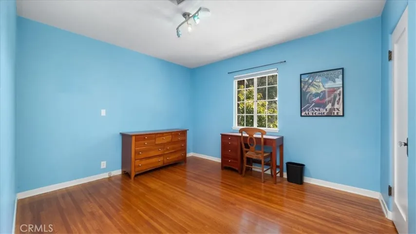 2304 Rosedale Curve, Upland, California 91784