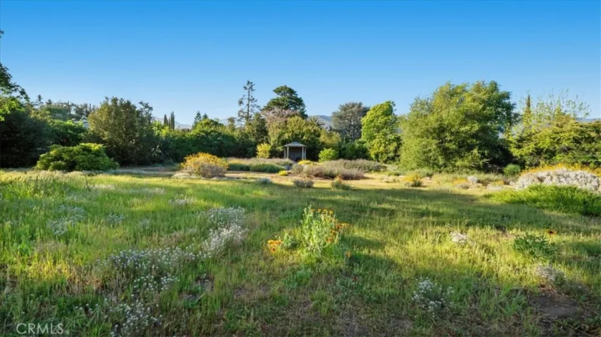 2304 Rosedale Curve, Upland, California 91784
