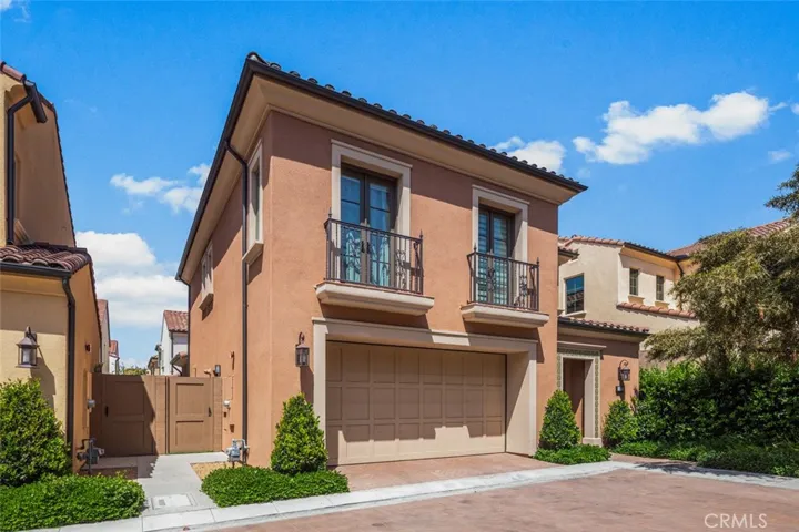 107 Tritone, Irvine, California 92602