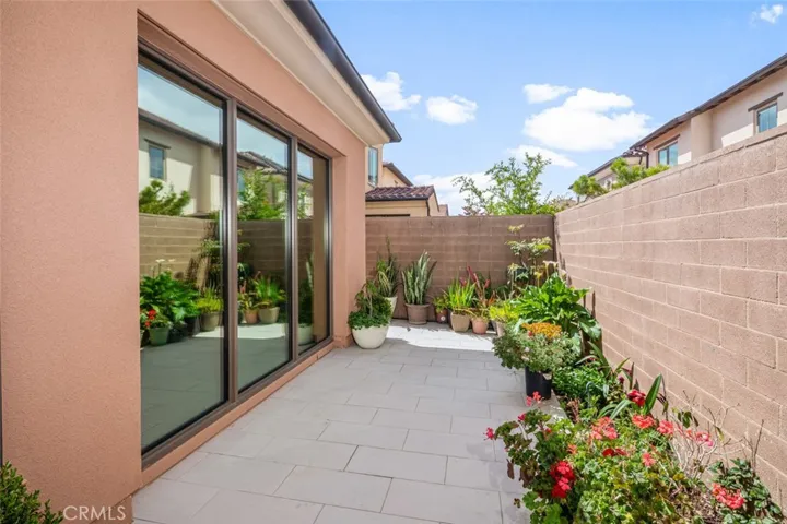 107 Tritone, Irvine, California 92602