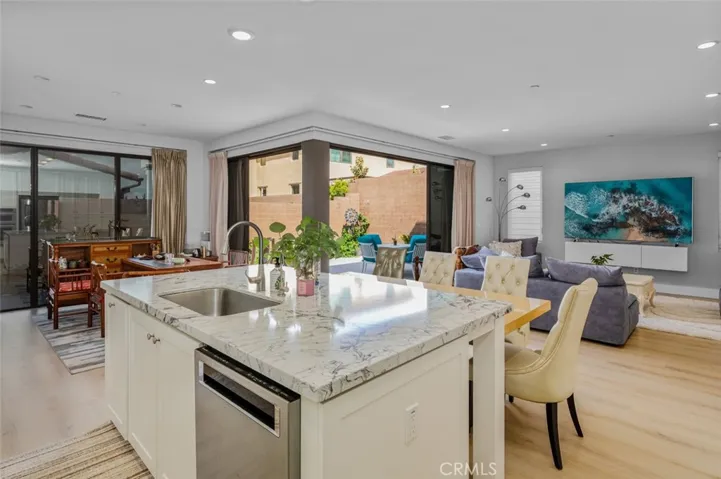 107 Tritone, Irvine, California 92602