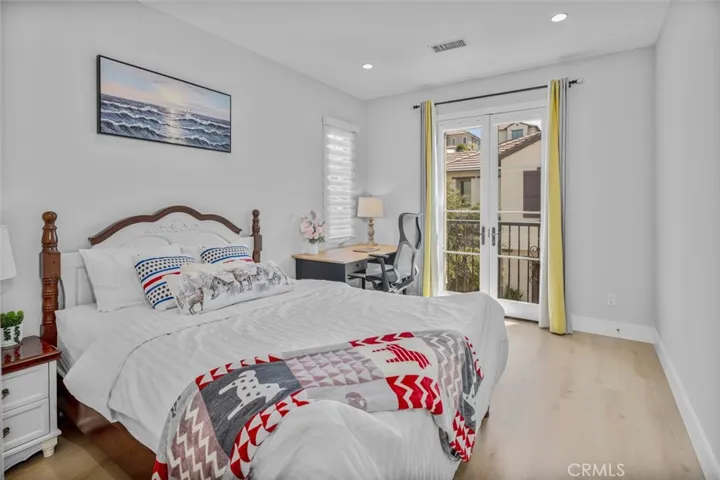107 Tritone, Irvine, California 92602