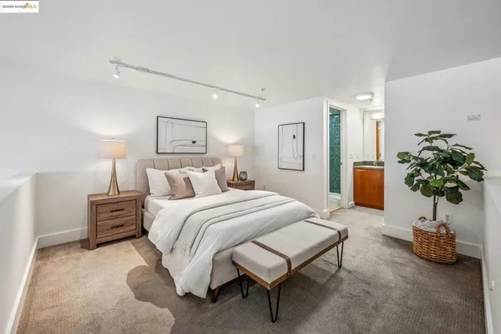200 Townsend St 4, San Francisco, California 94107
