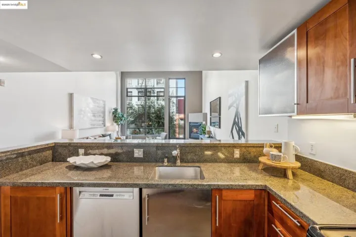200 Townsend St 4, San Francisco, California 94107