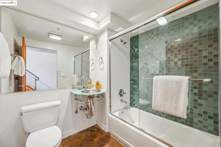 200 Townsend St 4, San Francisco, California 94107