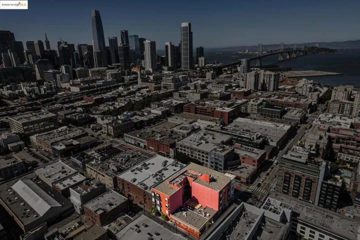 200 Townsend St 4, San Francisco, California 94107