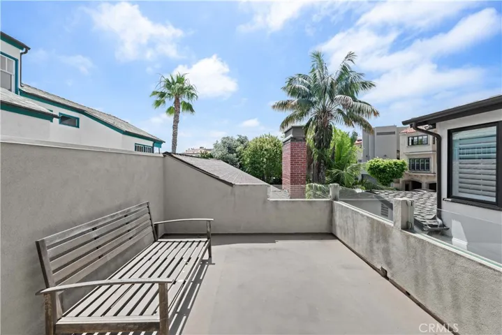263 Ginevra, Long Beach, California 90803