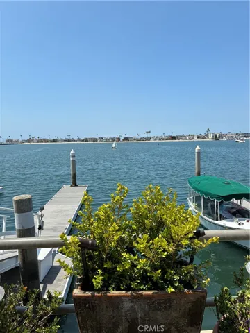 263 Ginevra, Long Beach, California 90803