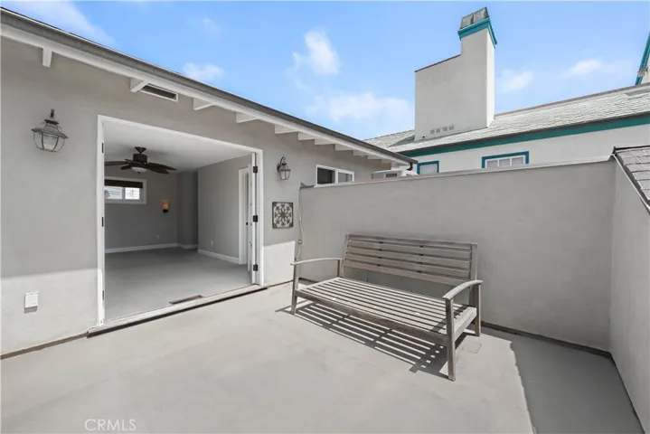 263 Ginevra, Long Beach, California 90803