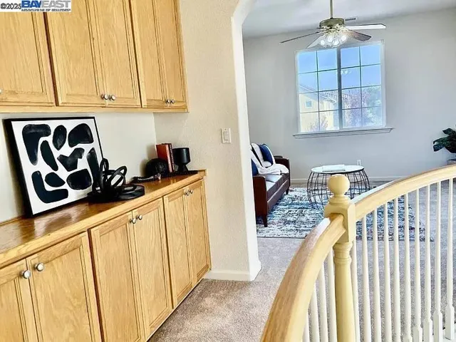 3017 Roslyn Drive, Modesto, California 95355