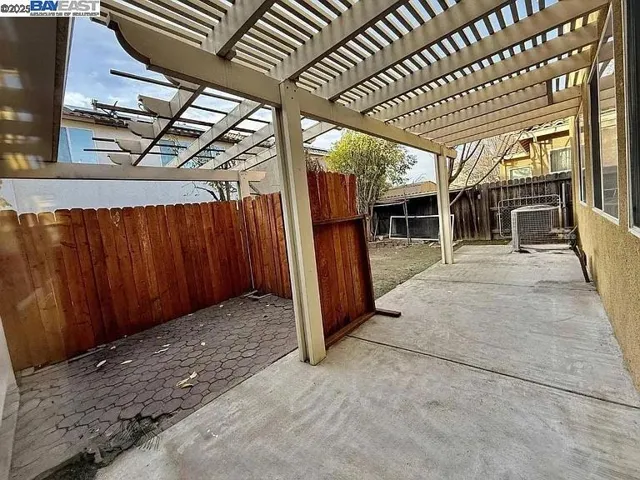 3017 Roslyn Drive, Modesto, California 95355