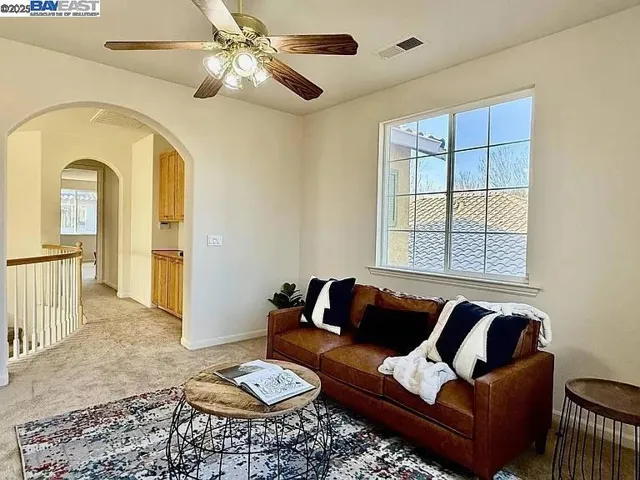 3017 Roslyn Drive, Modesto, California 95355