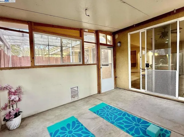 3017 Roslyn Drive, Modesto, California 95355
